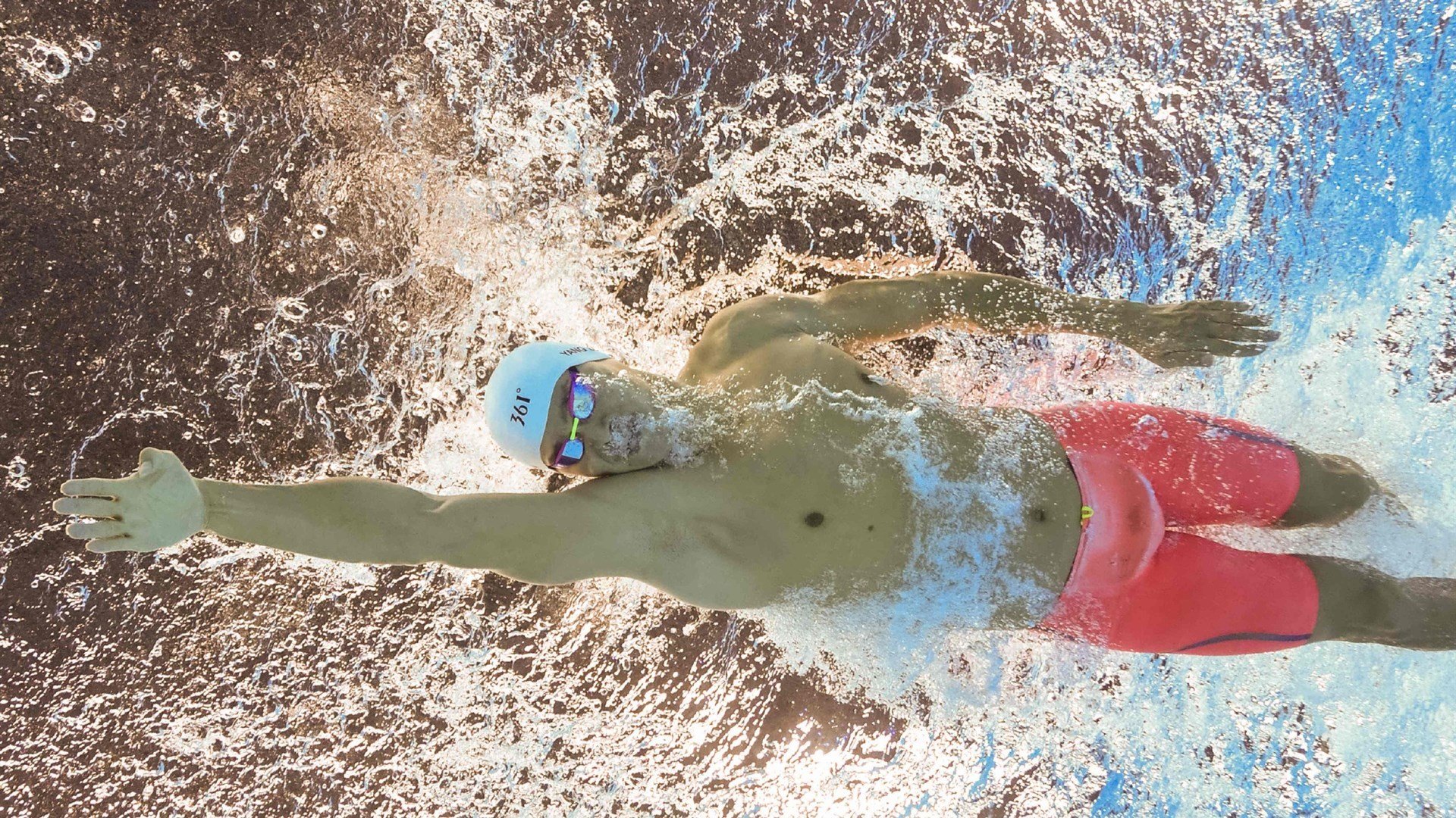 拜仁经验碾压，战术执行完美，拜仁阵型和球队战术