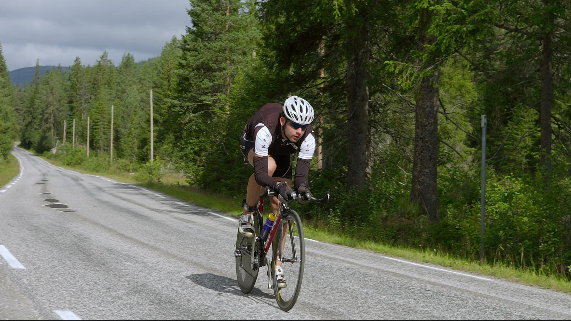 维尔·冯·威克:南非队进攻核心之一,冲击对方防线毫不手软,维尔纳冯布隆贝格